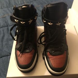 Men’s Givenchy Sneakers